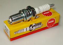 Свеча зажигания NGK D8EA, М12