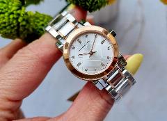 Наручные часы BURBERRY, серебристый