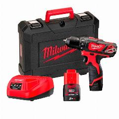 Аккумуляторная дрель-шуруповерт Milwaukee M12 BDD-202С 4933441915, красный