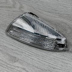 Поворотник в зеркало Mercedes W204 / W164 / W639 Левый