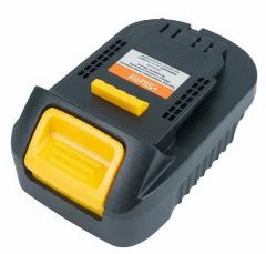Адаптер-переходник с 18В АКБ DeWalt на Makita LXT. Sturm 40309-DM