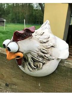 Курица на забор