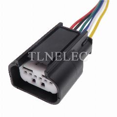 Герметичный разъем RVC для камеры заднего вида DJ7066B-0.6-21 для Ford, female wires, 1 Set
